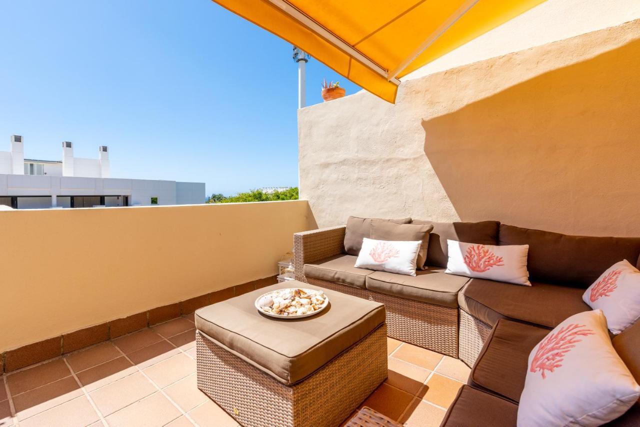 Spectacular Penthouse Puente Appartement *
